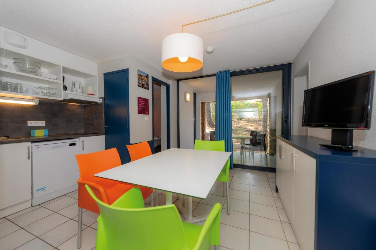 Residence Vacances Bleues Lou Castel Berrias-et-Casteljau Exterior photo